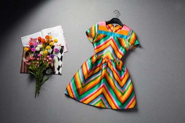 New-Arrival-2015-Women-s-O-Neck-Short-Sleeves-Rainbow-Striped-Printed-High-Street-Fashion-Runway