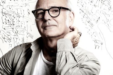 ludovico einaudi luglio suona bene