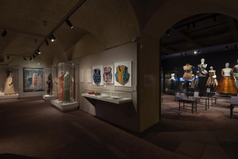 Florence, May 18 2016: Museo Ferragamo Exhibition “Tra Arte e Moda” © 2016 Guglielmo de’ Micheli per Salvatore Ferragamo