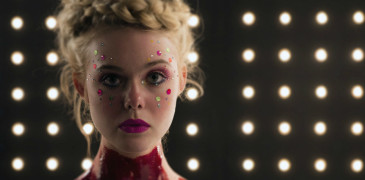 The-Neon-Demon-2016-Nicolas-Winding