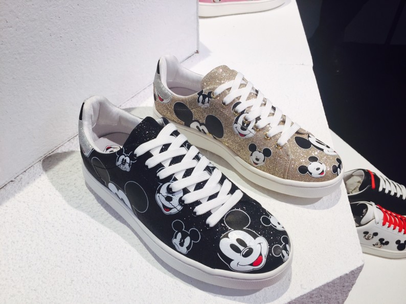 Scarpe moa disney on sale
