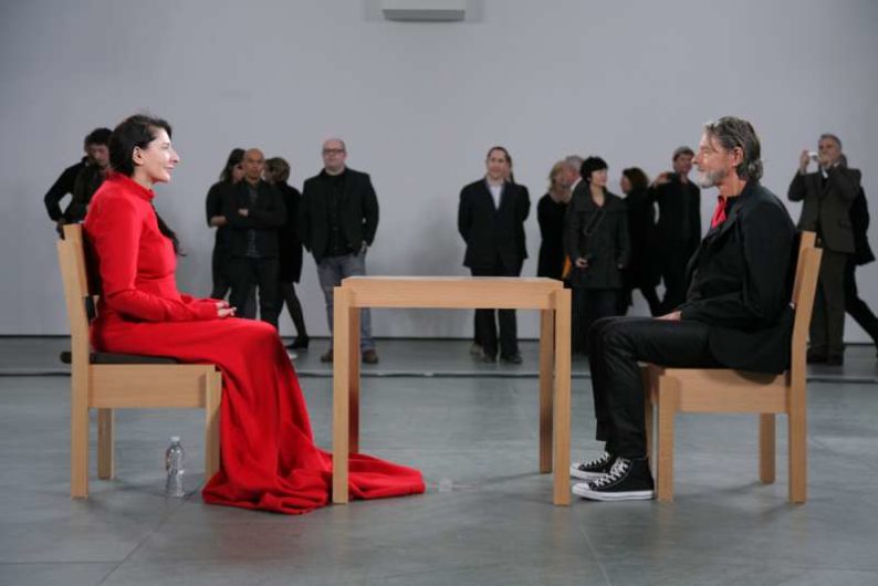 marina-abramovic-walk-through-walls 5